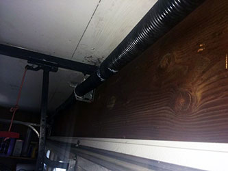 Simple garage door torsion